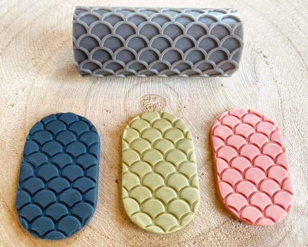 Polymer Clay Scales Embossed Texture Roller 2